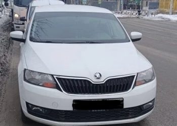 Расплата за пьяную езду: у водителя-рецидивиста забрали машину жены в Миассе