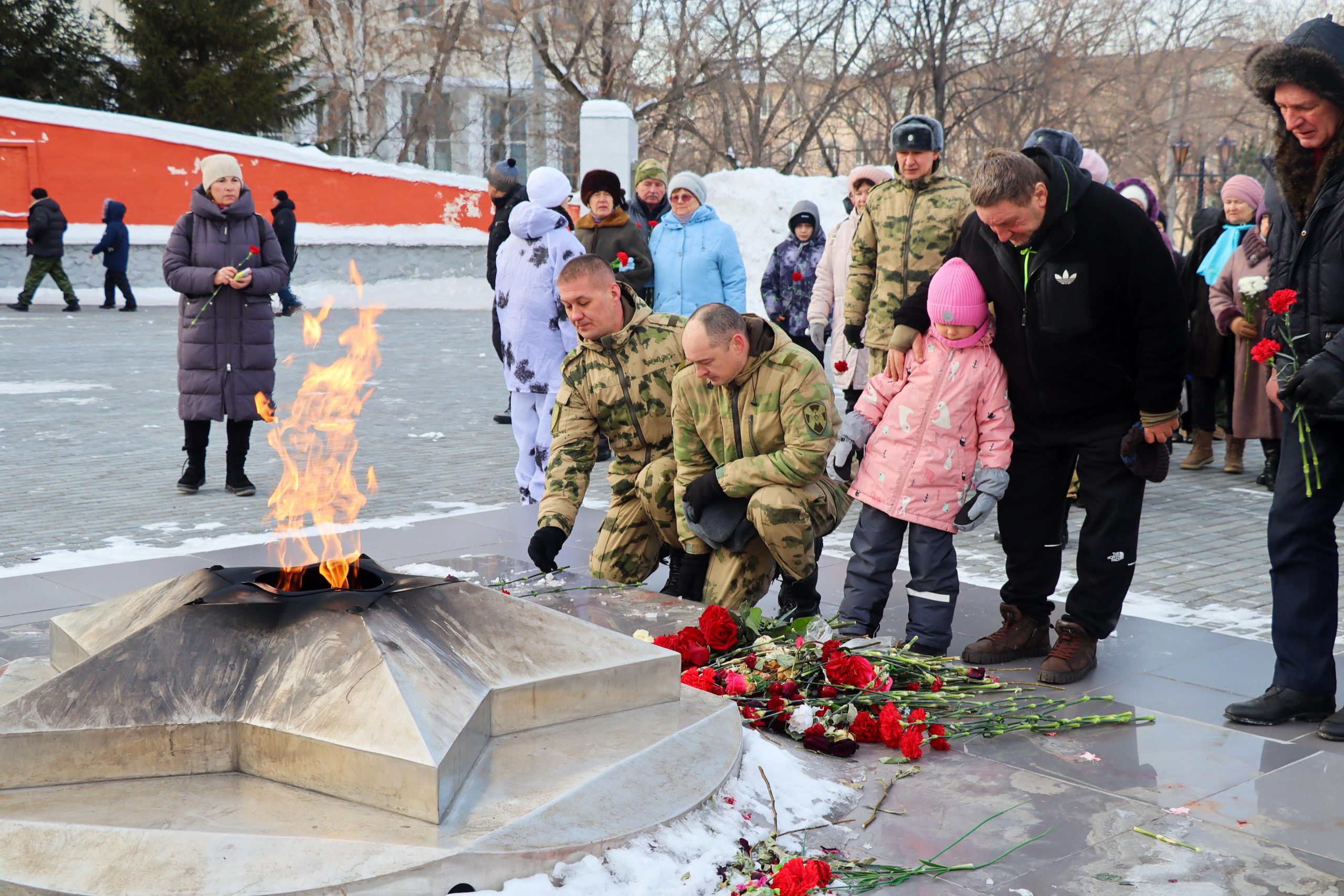 Суровая память: в Миассе отметили 37-ю годовщину окончания Афганской войны