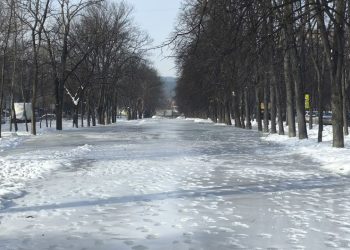 Работы для пропуска талых вод проведены на Первой речке в Миассе