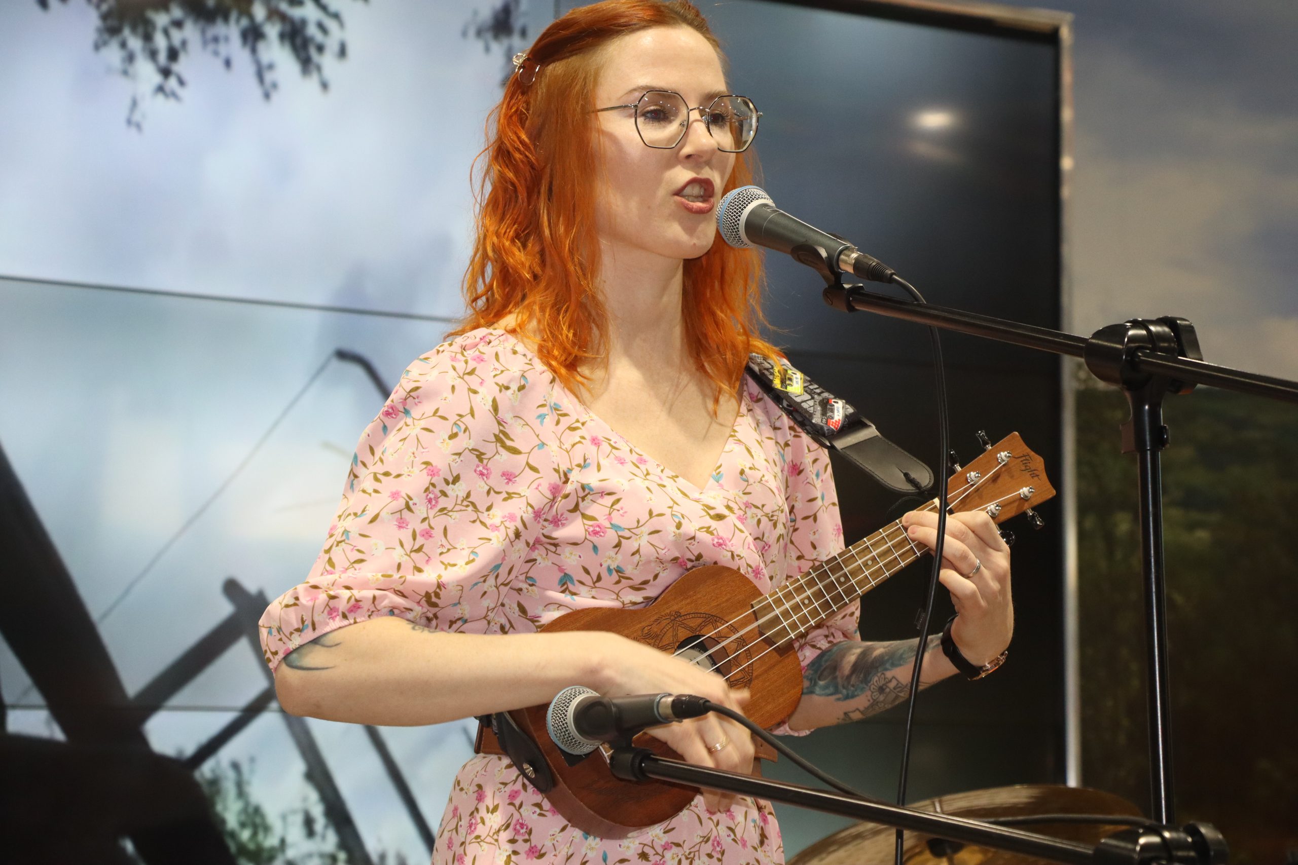 «О мужестве! О доблести! О чести!»: в музее автозавода прошел патриотический концерт