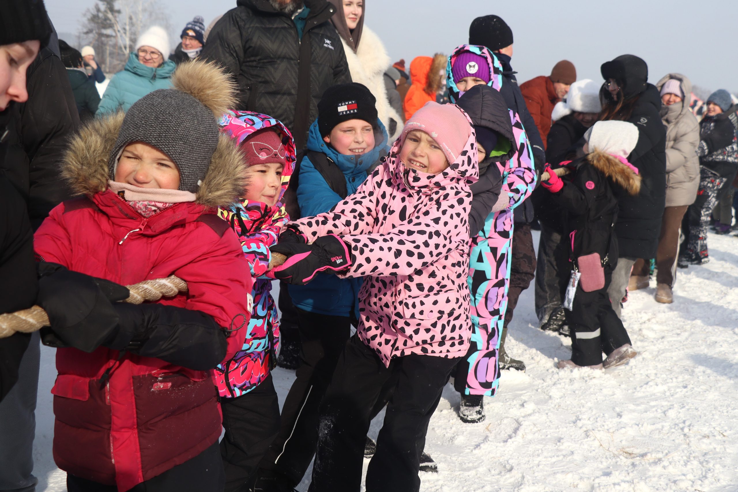 "Гори-гори ясно!" Ой, да широко, ох, да раздольно прошла Масленица в Миассе!