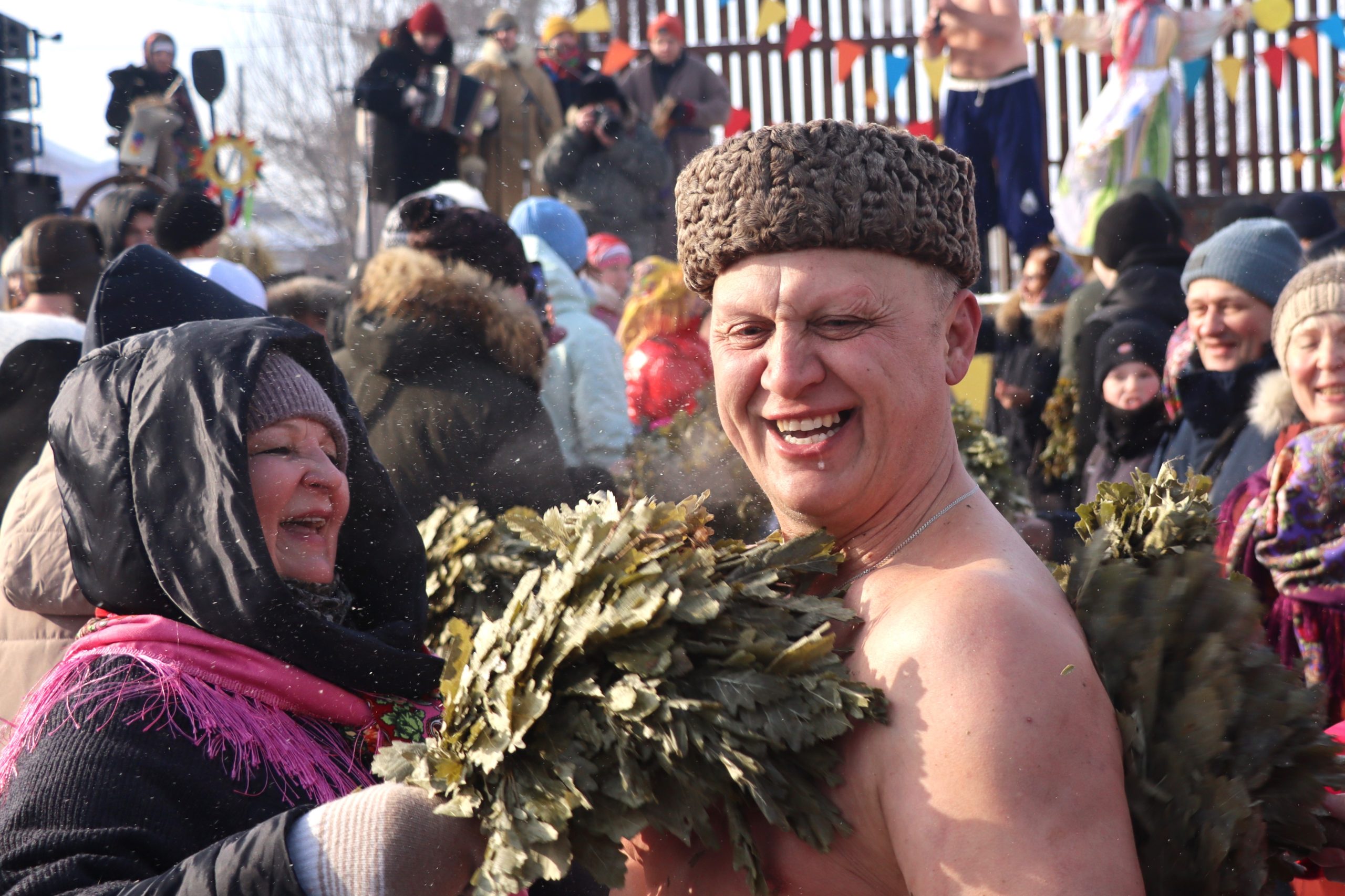"Гори-гори ясно!" Ой, да широко, ох, да раздольно прошла Масленица в Миассе!