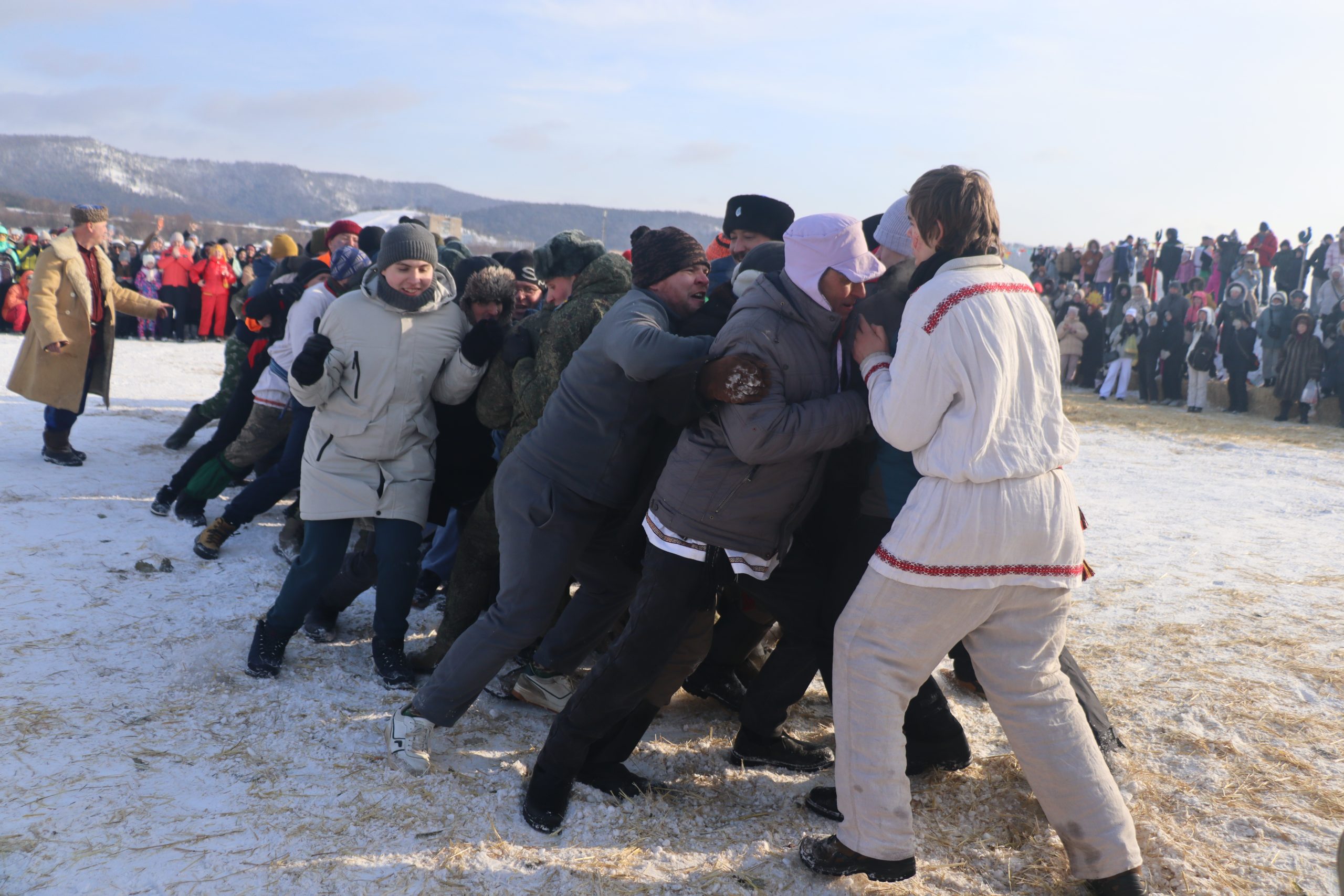 "Гори-гори ясно!" Ой, да широко, ох, да раздольно прошла Масленица в Миассе!