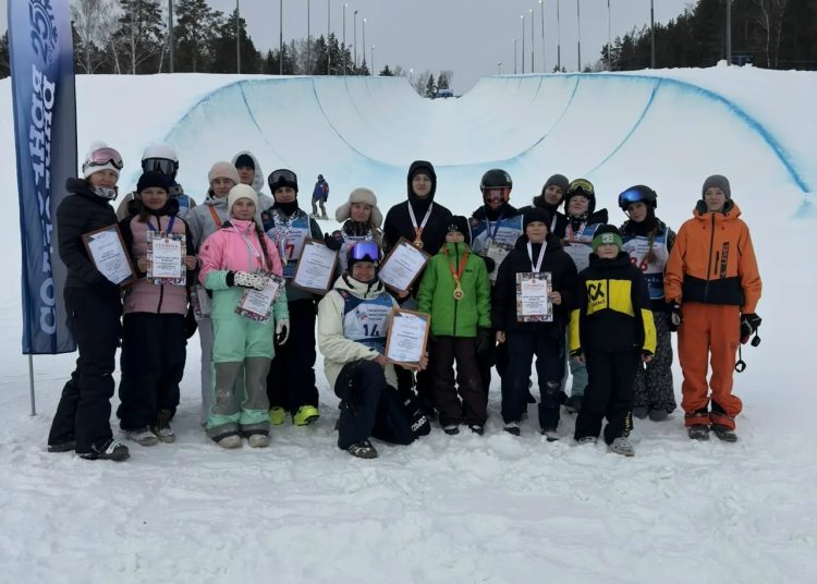 Миасские фристайлисты завоевали медали всероссийских стартов