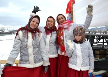 Золовкины посиделки: как укрепить семейные связи?