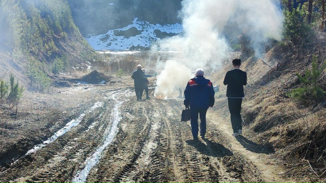 Сборщик меди едва не сжег лес в Миассе