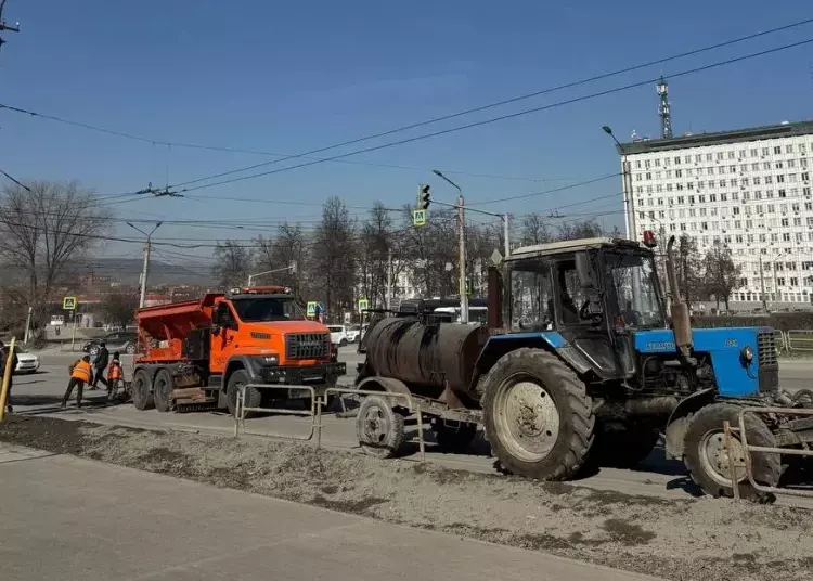 Дороги приводят в порядок в Миассе