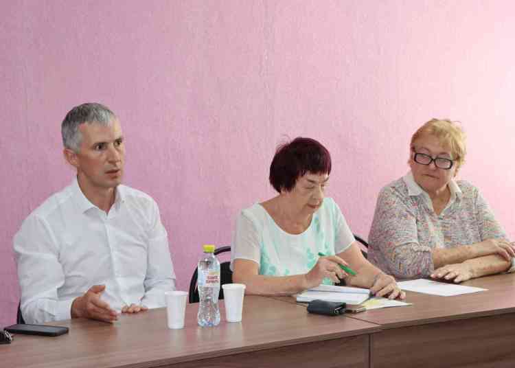 Глава Миасса обсудил развитие Машгородка с ветеранами