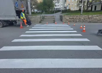 Дорожную разметку восстанавливают в Миассе