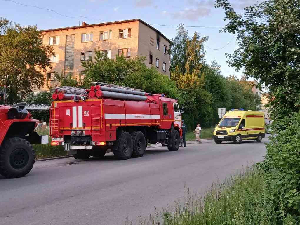 Комната полыхала в общежитии Миасса: есть пострадавшие