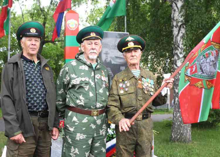 День пограничника отметили в Миассе