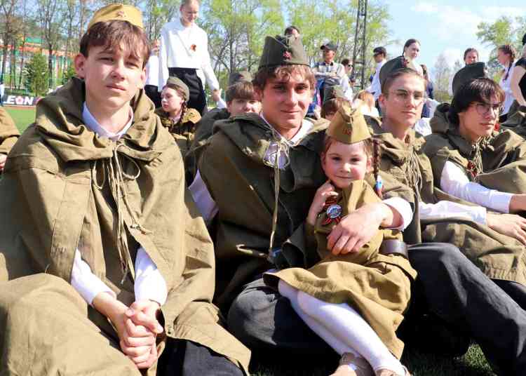 «В четкой поступи детского марша» — как прошел городской смотр песни и строя