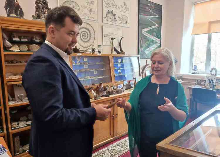 Антон Ковалёв обсудил актуальные темы с миасскими студентами