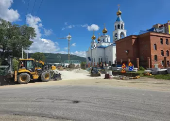 Строительство новой дороги продолжается на улице Колесова в Миассе