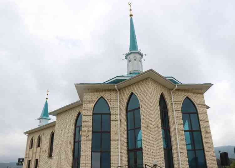 Соборная мечеть «Зулейха» открылась в Миассе