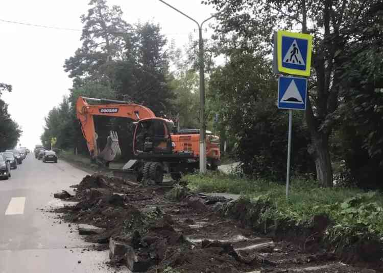 Ремонт дороги на улице Готвальда продолжается в Миассе
