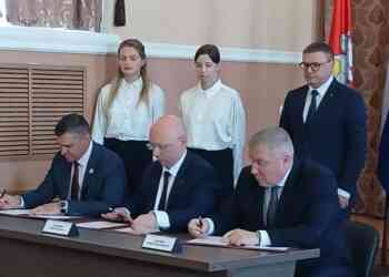 Новое трехстороннее соглашение о социально-трудовых отношениях подписали в Челябинской области