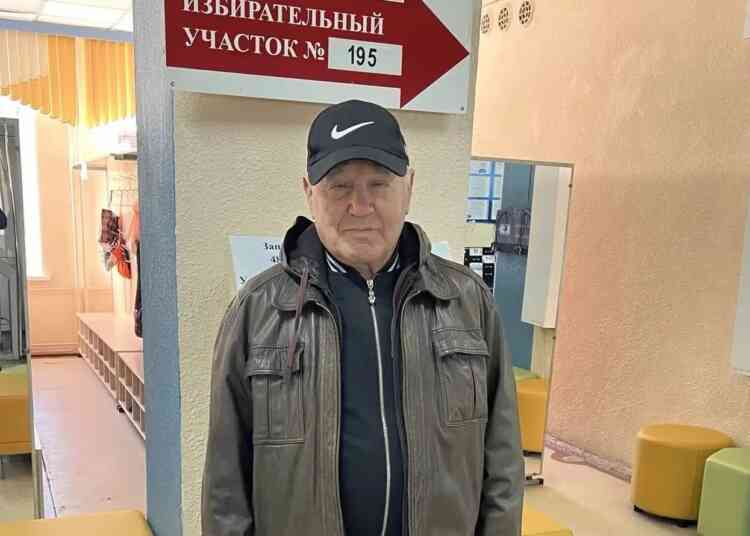 Заслуженный тренер России Анатолий Паньгуев отдал свой голос