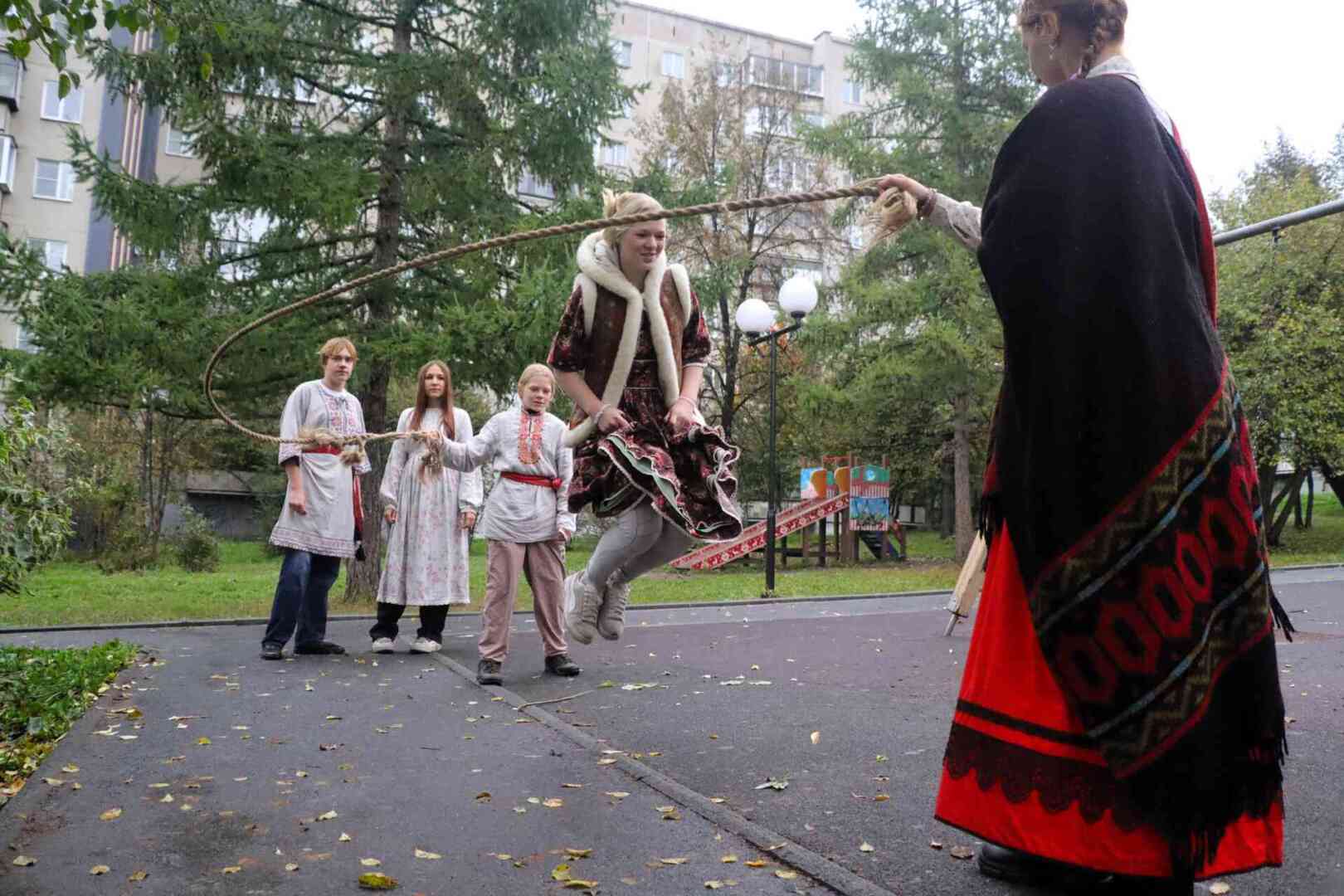 Прощай, лето красное, или как Миасс Осенины гулял