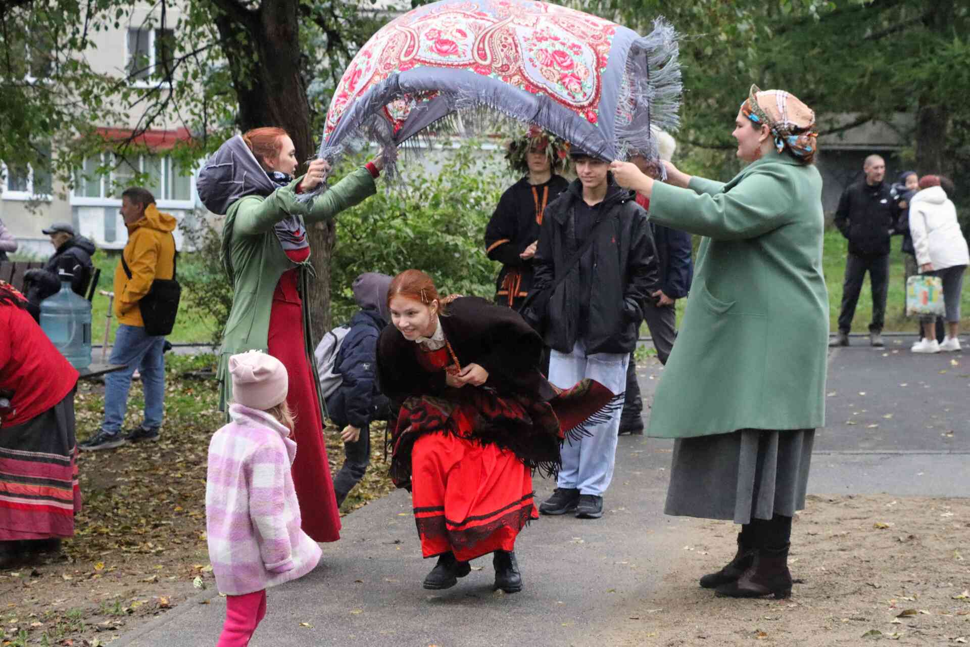 Прощай, лето красное, или как Миасс Осенины гулял