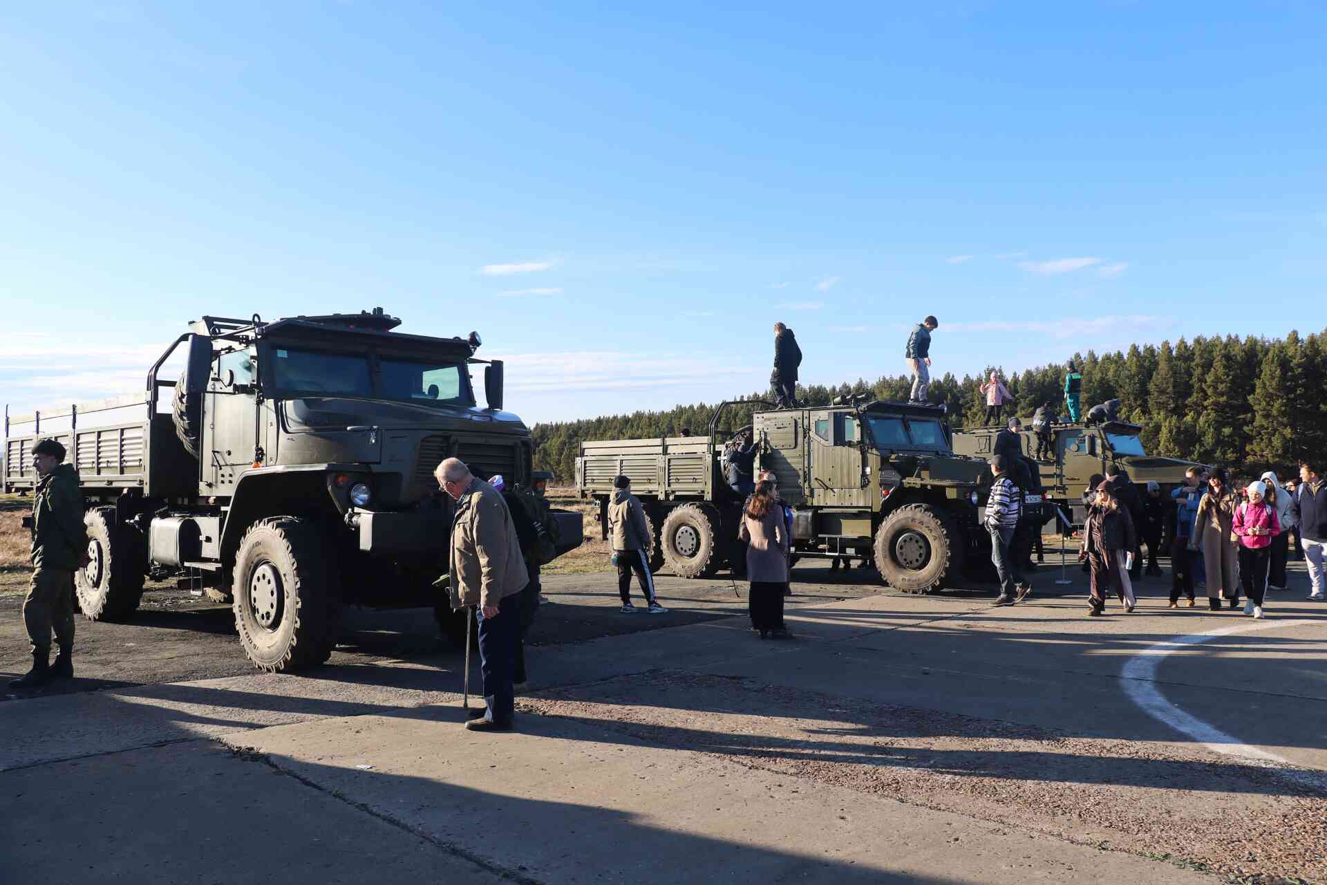 «Броня Танкограда»: близ Чебаркуля прошел танковый фестиваль