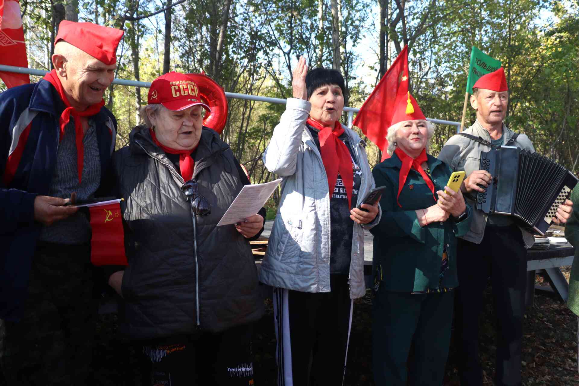 «Всегда готовы!»: как прошел турслет пионеров-пенсионеров?
